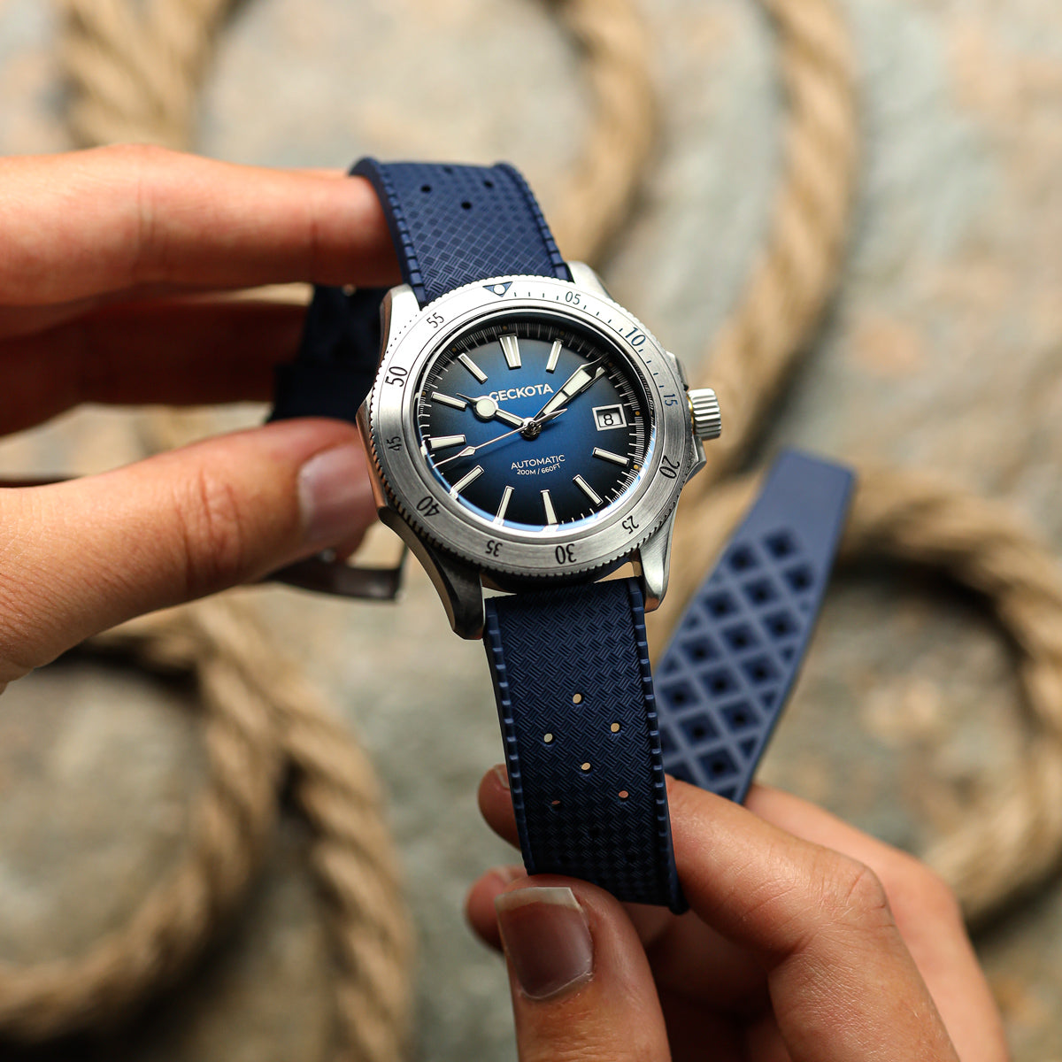 Classic Tropical Style FKM Rubber Watch Strap - Deep Sea Blue - additional image 3