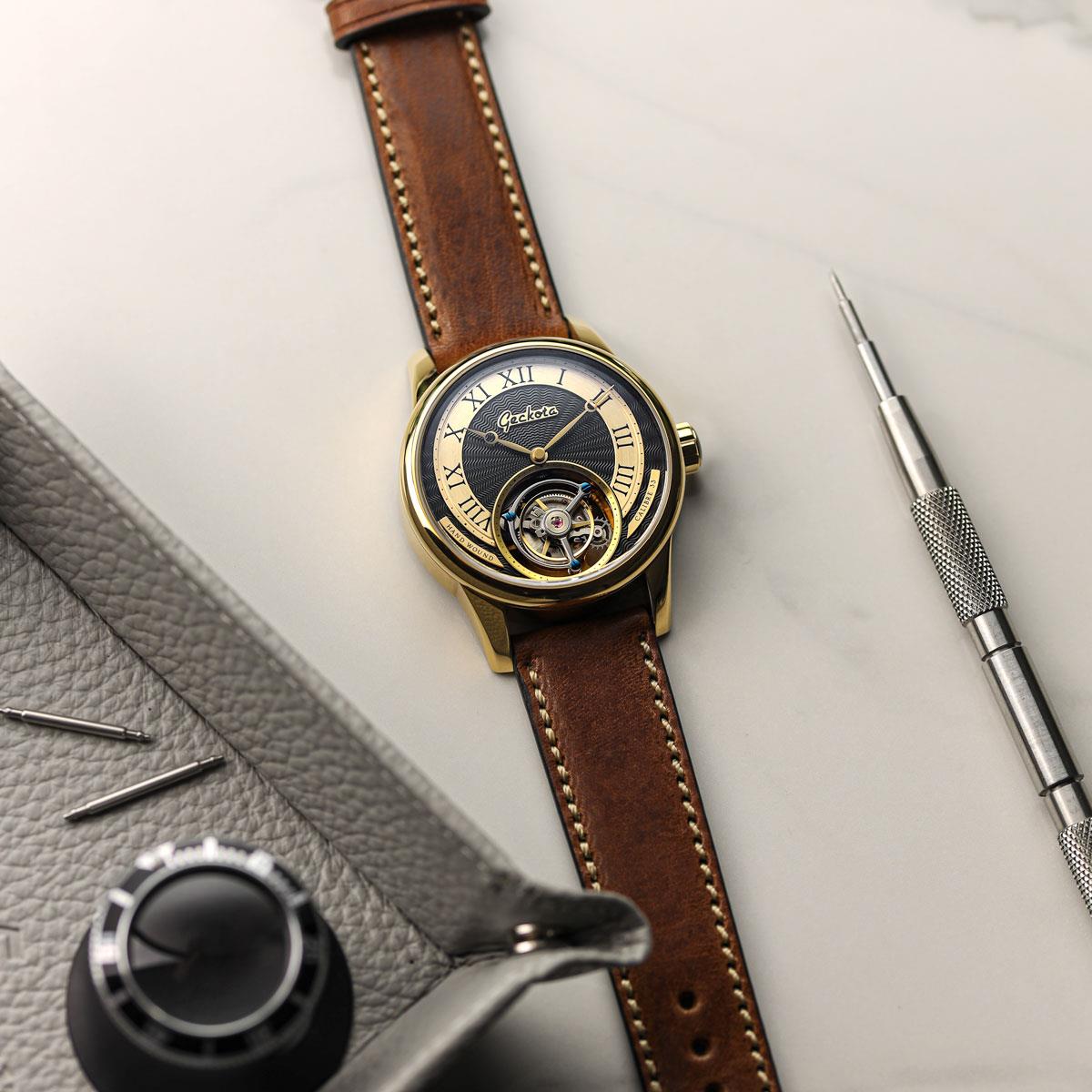 Tourbillon Hand Wound Watch Gold