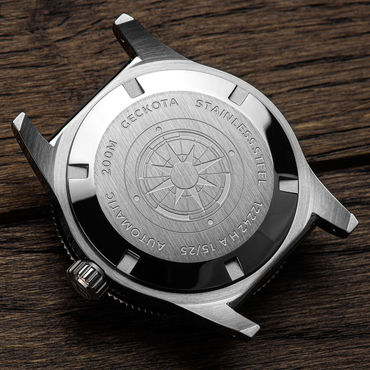 Ocean-Scout Dive Watch Sienna Brown