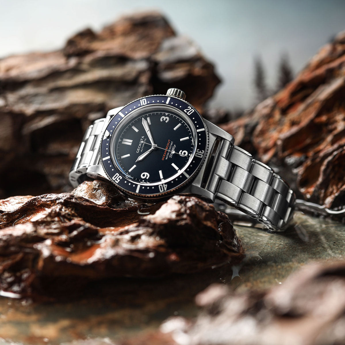 Geckota Ocean-Scout Dive Watch - Royal Blue - Berwick Stainless Steel Strap - additional image 4