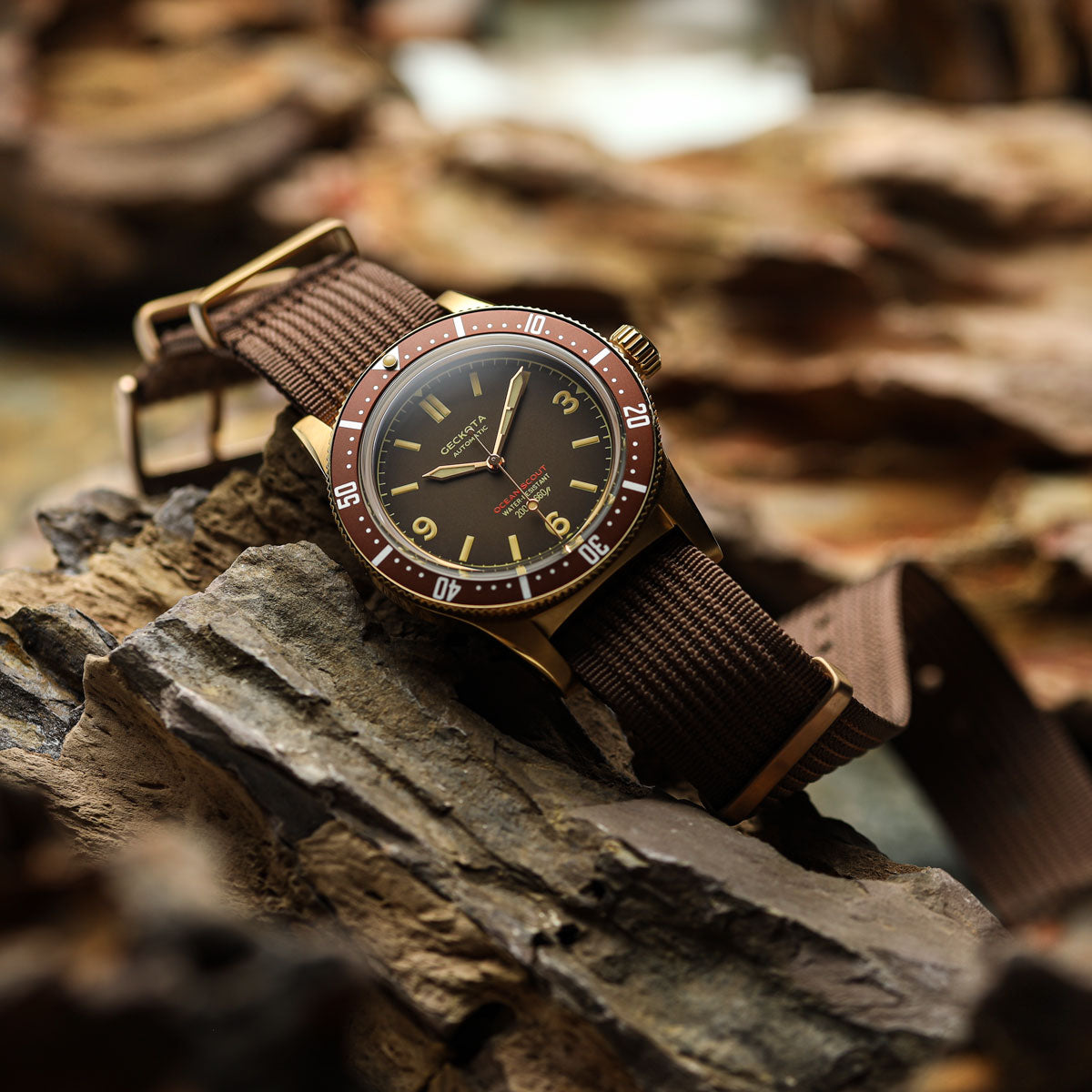 Geckota Ocean-Scout Nylon Watch Strap - Brown - Gold Buckle - 20mm - additional image 2