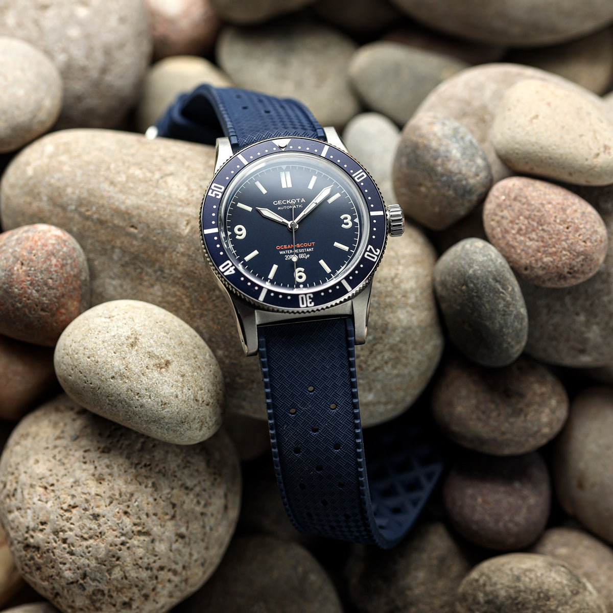 Classic Tropical Style FKM Rubber Watch Strap - Deep Sea Blue - additional image 4