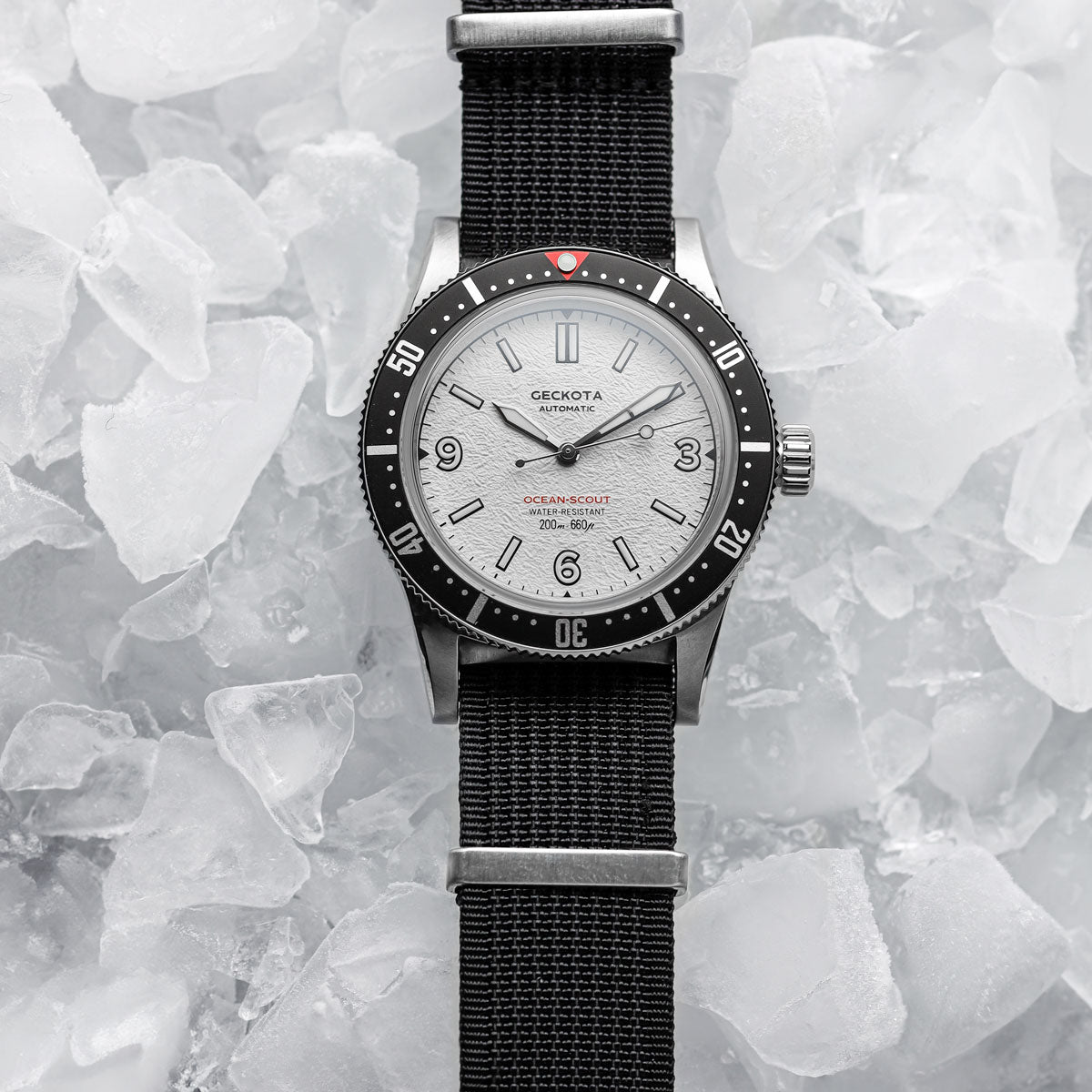 Ocean-Scout Dive Watch Ice White